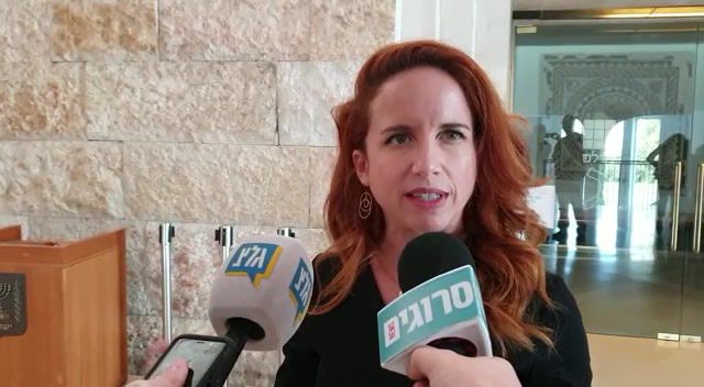 סתיו שפיר לסרוגים: "זו ממש שחיתות מהמקפצה"