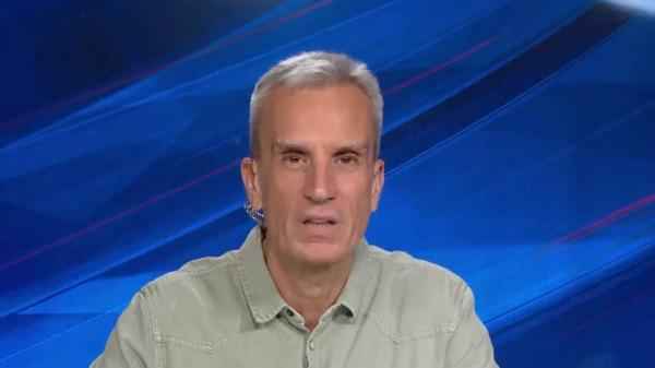 אברי גלעד: הוספתי מילה לברכת 'שלא עשני אישה'