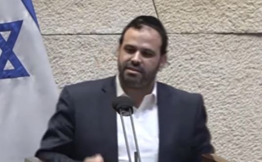 "הכל משמים" | ח"כ אזולאי בנאום מרגש לזכר אביו. צפו