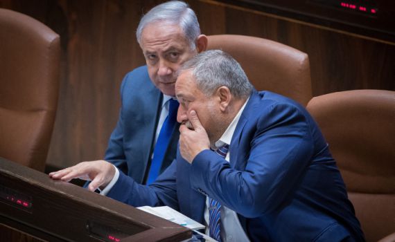 נערך לפרישה של גנץ? ההצעה של נתניהו לליברמן