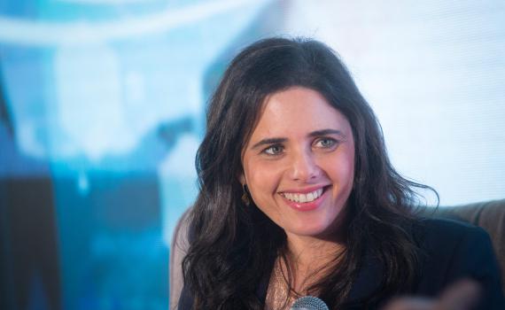 הוועדה למינוי שופטים של איילת שקד VS אבי ניסנקורן