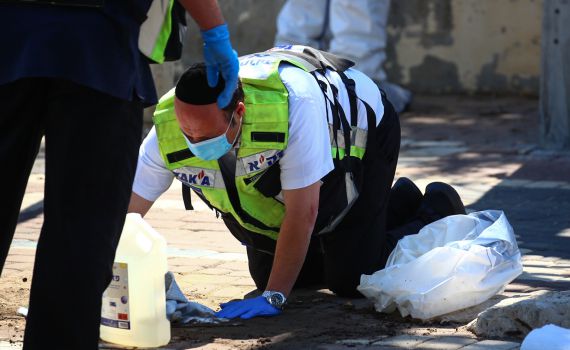 אשדוד: בן 25 נדקר בשדרות הפרחים בעיר – מצבו קשה