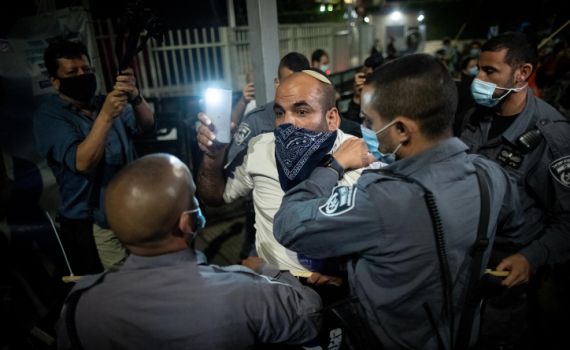 נגיף שנאת הזר: הוא לא פחות מסוכן מקורונה