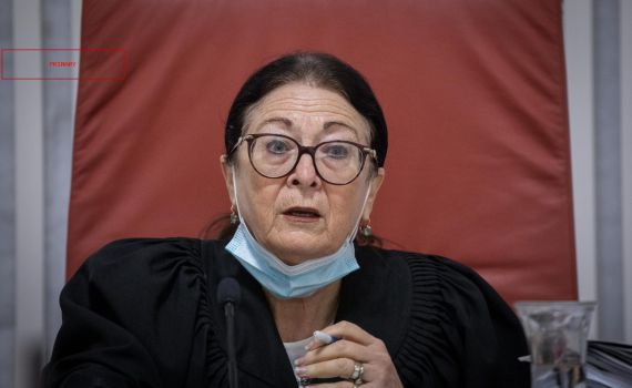 האם אסתר חיות ממנה שופטים לא כנשיאת העליון?