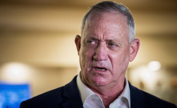 הלחץ של גנץ עבד: קבינט הקורונה מכונס בהפתעה