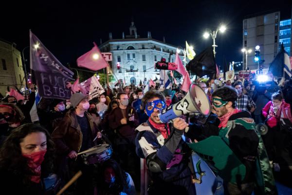 לראשונה: כתב אישום הוגש למפגינים נגד נתניהו