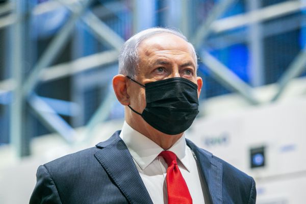 נתניהו: "אם יהיה צורך נעצור את ההקלות"