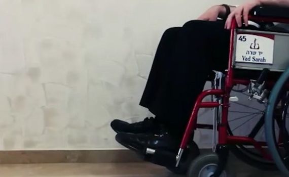 כשאי אפשר לעמוד זקוף מול המציאות