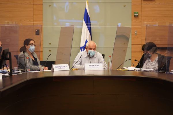 הכנסת אישרה: מענק מיוחד לחרדים בוגרי שירות לאומי