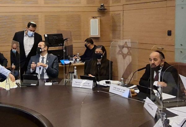 זוהר מאיים: נעצור כל מהלך של השר הנדל בכנסת