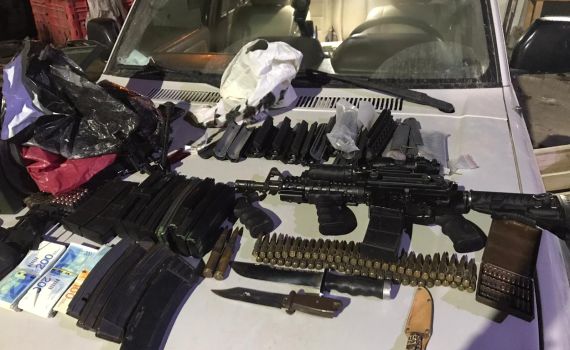 צפו: המשטרה איתרה נשק וכסף במזרח ירושלים