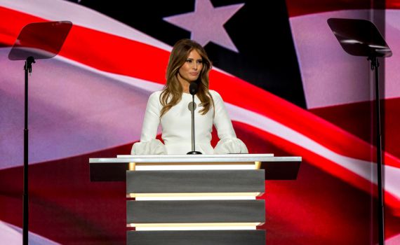 מראה כהונה: ההופעות הכי טובות של מלניה טראמפ