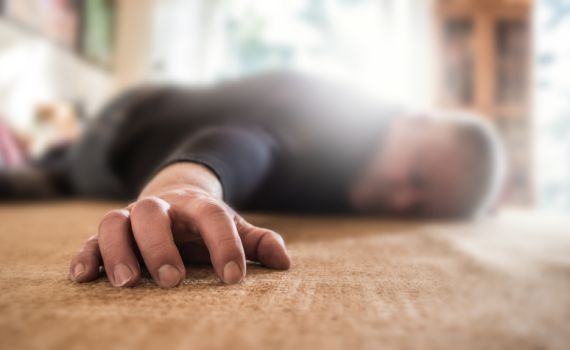 הקשיש לא ענה לטלפון; ניצל בזכות ערנות השכנים