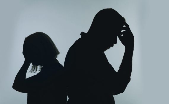 מניעת אלימות כלכלית: החוק להרס המשפחה