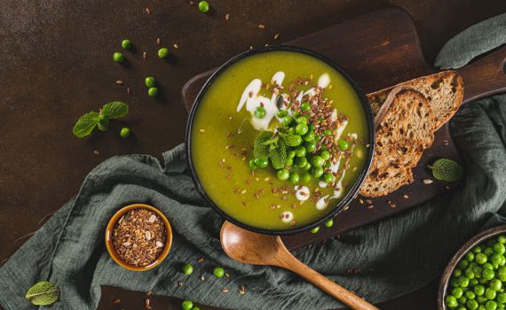 מריחים את החורף: מתכון למרק אפונה מהיר