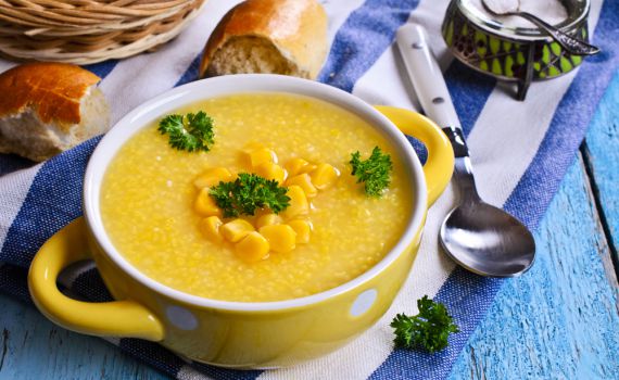 חורף טעים: מתכון למרק תירס עם טוויסט