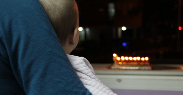 "יש לכם אבא להלוות?": אמא חד הורית בטור כואב