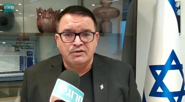 מיכאל ביטון: "כואב לי שגנץ התאבד עליו"