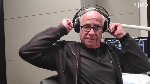 בחיוך ובקריצה: צפו במבזק האחרון של מלאכי חזקיה