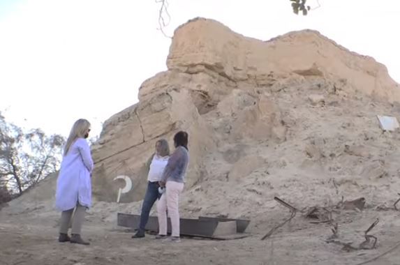 50 שנה לאסון נאות הכיכר; צפו בניצולים משחזרים