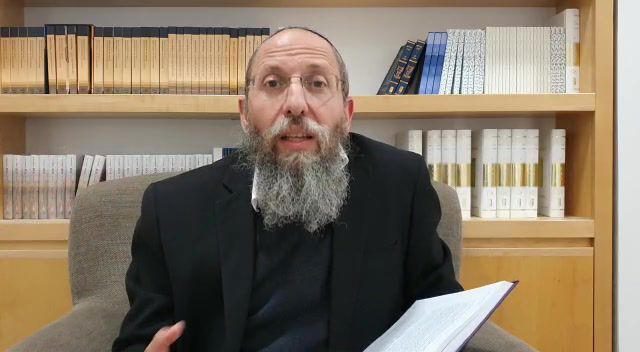 אני נמצא בבידוד, איך אני יכול להדליק נרות חנוכה?