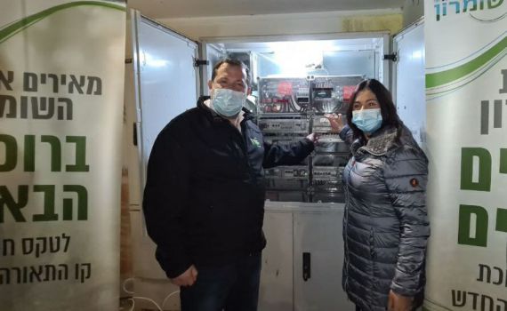 לקראת חנוכה: מאירים את כבישי השומרון