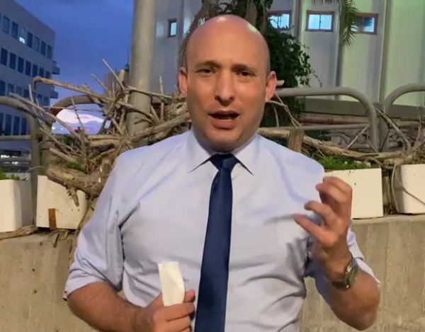 בנט: איוולת נוראה. מחדל נתב״ג של ממשלת נתניהו