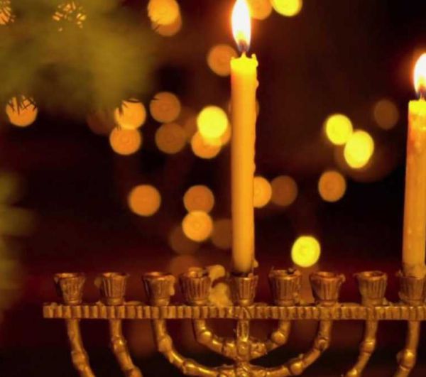 צפו: דבר תורה לנר ראשון של חנוכה עם הרב לונדין