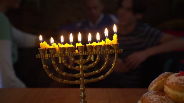 איך תעבירו את השעות האחרונות של חנוכה?