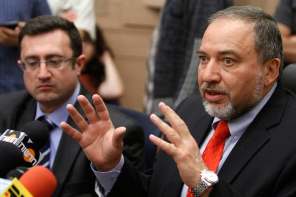 ח"כ לשעבר מישראל ביתנו מקים מפלגה נגד ליברמן