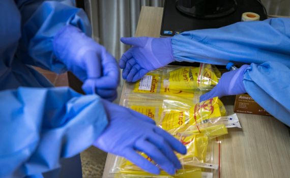 הקורונה בישראל: שיא של חודש וחצי במספר החיוביים