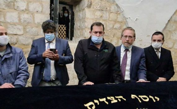 ח"כים וחבר פרלמנט צרפתי עלו הלילה לקבר יוסף