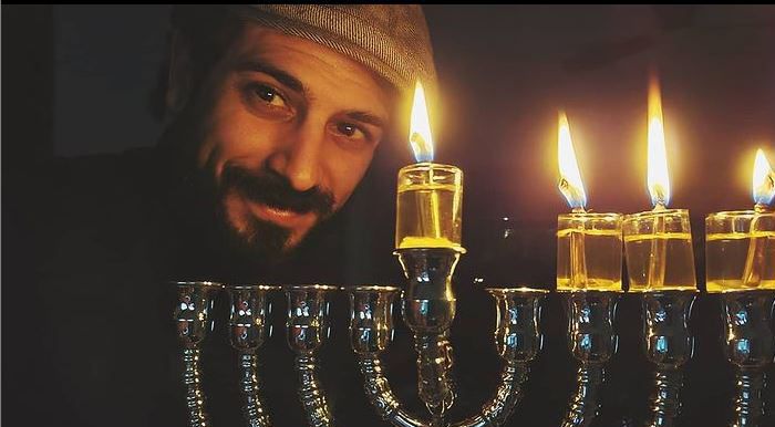 ממדונה ועד אביב אלוש: מצעד החנוכיות של הסלבס