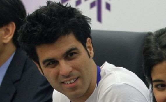 "אני ללא תסמינים" השחקן טל מוסרי נדבק בקורונה