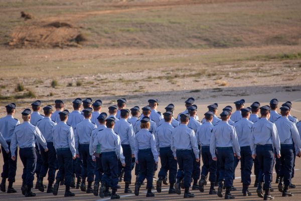 צפו בשידור חי: טקס סיום קורס טיס 181
