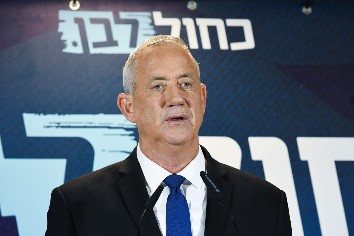 מקורבו של גנץ: דיווח הזוי; מדובר ברכילות זולה ושקרית