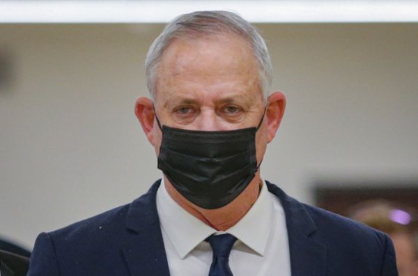 גנץ: אפעל לשנות את קיצור השעות במערכת החינוך