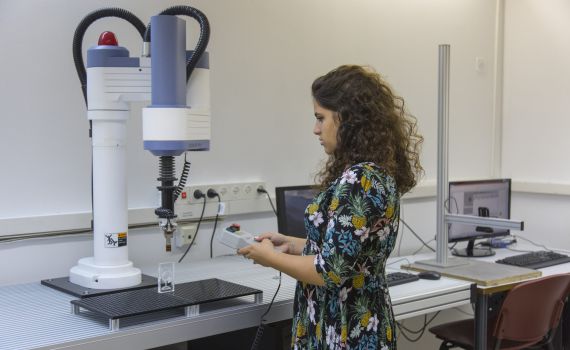 תואר בפיזיקה ומתמטיקה: המפתח לעולם המדע