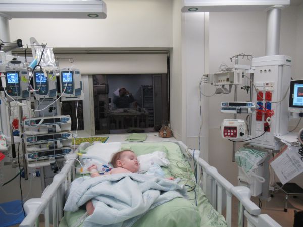 תקדים: תינוקת בת שנה אושפזה בבית החולים שע"צ עם שבץ מוחי