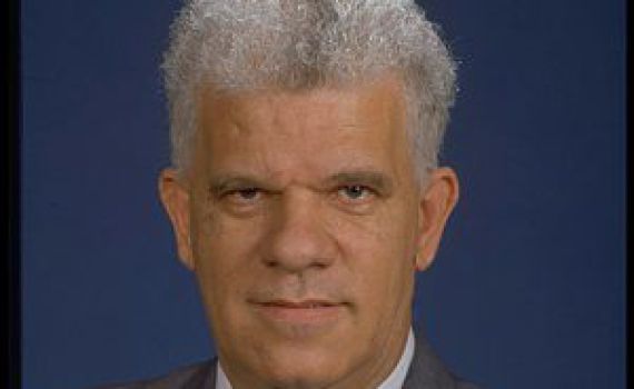 משה מנדלבאום, נגיד בנק ישראל לשעבר, הלך לעולמו