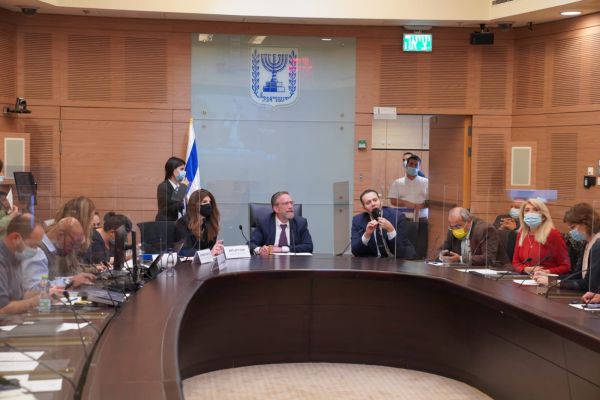 על חודו של קול? המספרים לקראת פיזור הכנסת