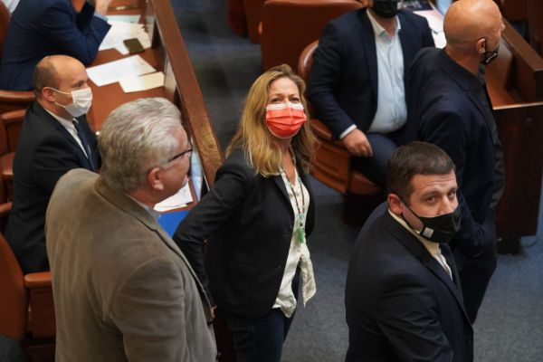 בכיר בכחול לבן: חיימוביץ זמיר ושפע לא יהיו במפלגה