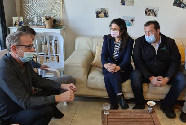 שקד מאתגרת את נתניהו מימין: "להכפיל את היישוב"