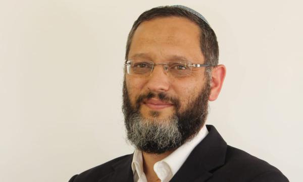 ירי השוטר במתיישבים: הרב בראלי תוקף את מערכת הביטחון