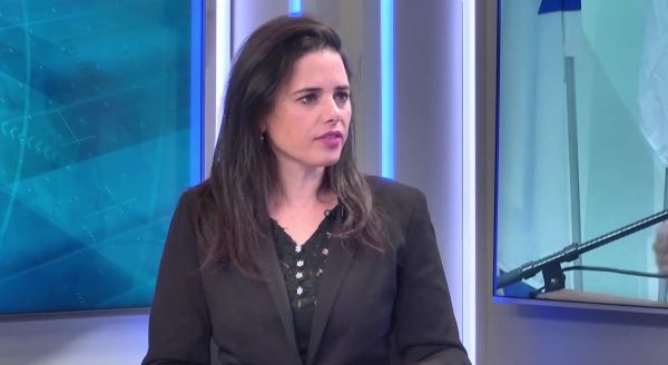 על הראש של ניסנקורן: שקד העבירה תיקון לבתי המשפט