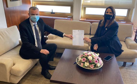 עוזבת לסער: ח"כ מיכל שיר התפטרה מהכנסת