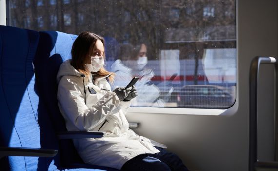 נשארים במסכות: החיסון כאן אבל כיסוי הפנים נשאר