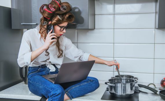 נשים למטבח: קולקציה חדשה למעצבת דתיה