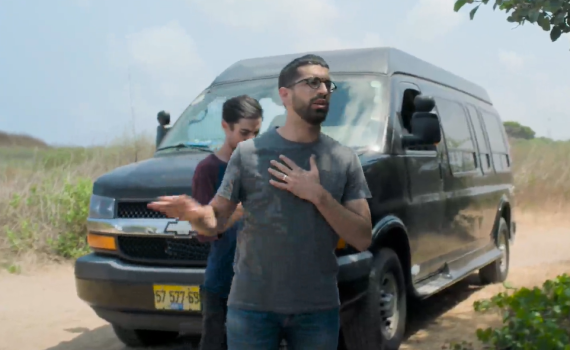 צפו: חנן בן ארי בתפקיד מפתיע בסדרה של מרגי