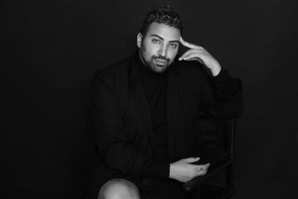 משתתף המירוץ למיליון מונה כיועץ של מותג איפור